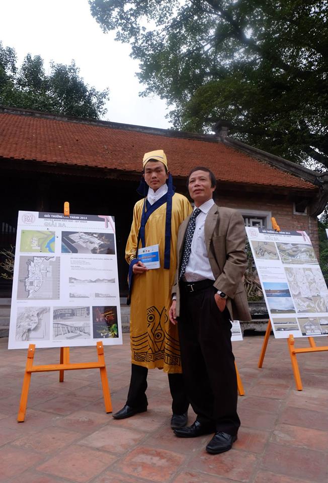 Sinh viên Trịnh Quốc Cường – K09 vinh dự nhận giải thưởng Loa Thành 2014
