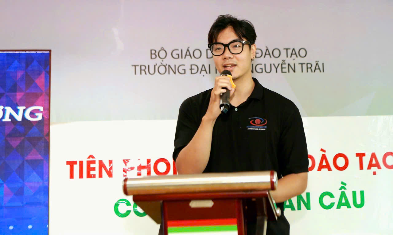 Kiến trúc sư Hoàng Hải, cựu học sinh THPT Hà Thành đồng thời là cựu sinh viên Khoa Kiến trúc - Nội thất Trường Đại học Nguyễn Trãi