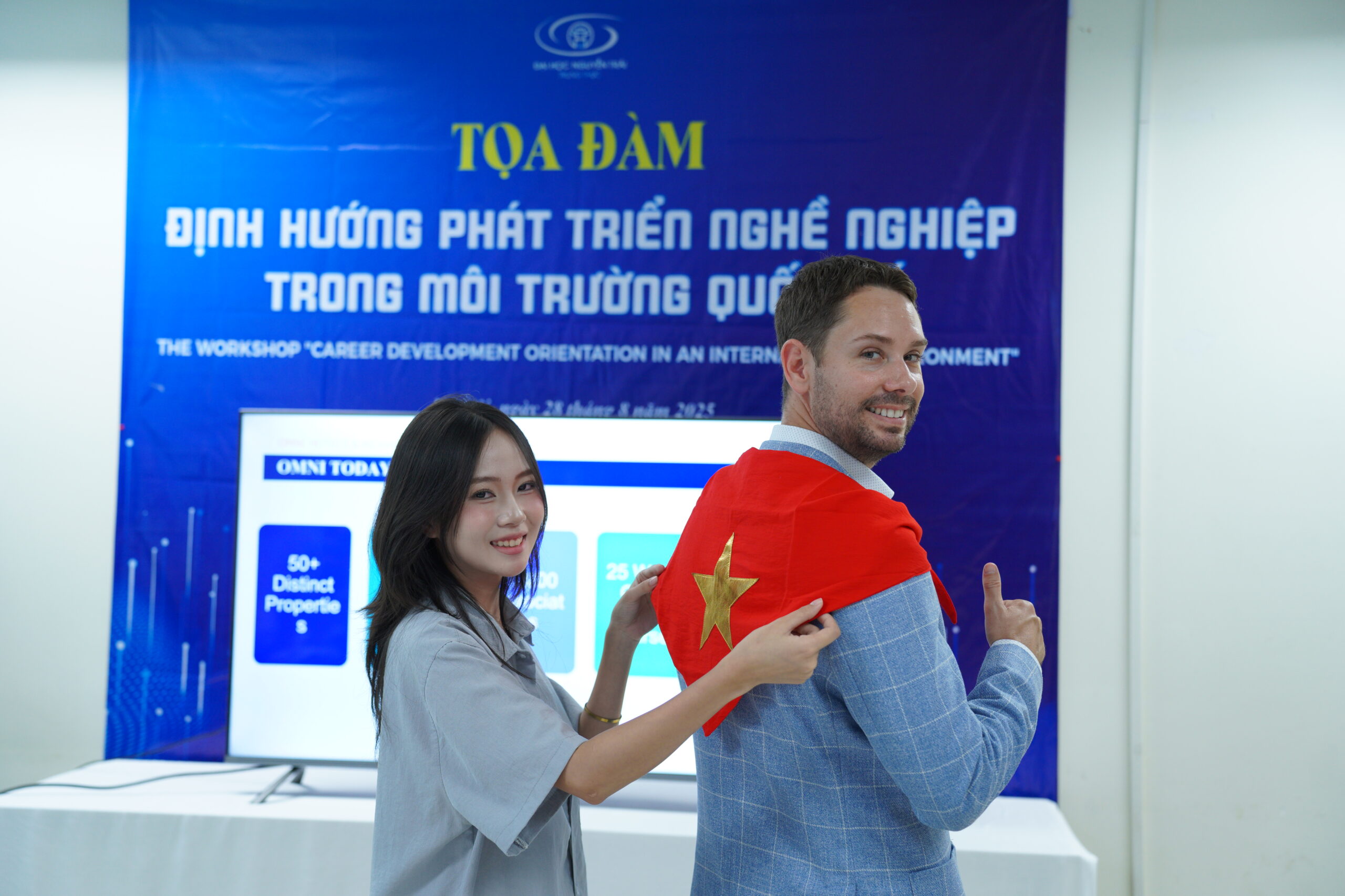 Phần giao lưu sôi nổi, thân thiện đã thể hiện sự chủ động, bản lĩnh của sinh viên NTU