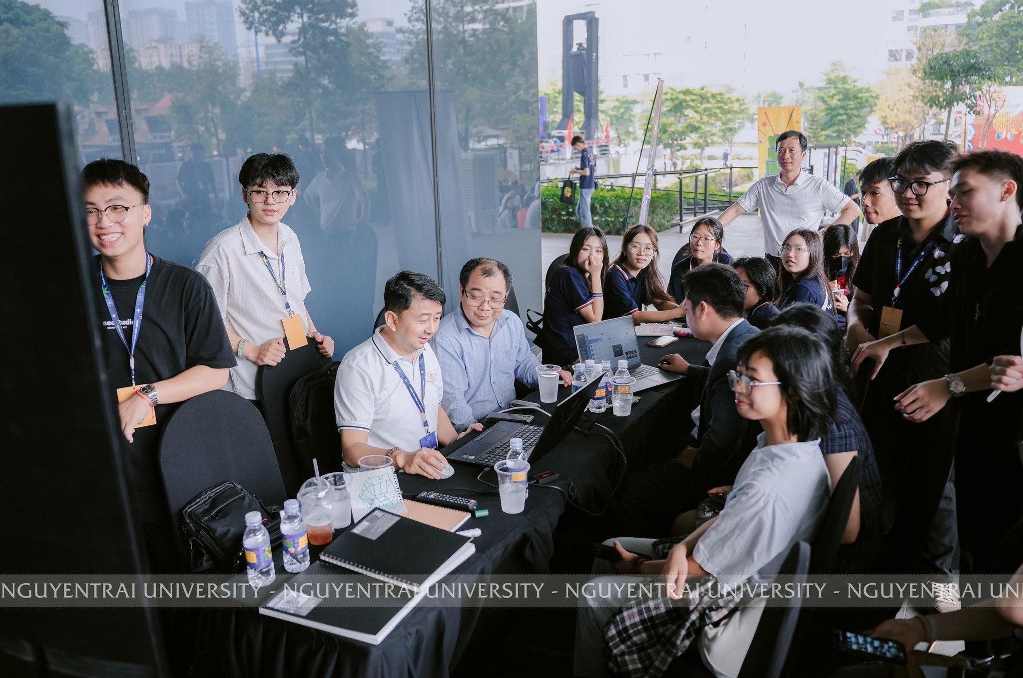 Both AI -  góc trải nghiệm “thử nghề” đúng nghĩa